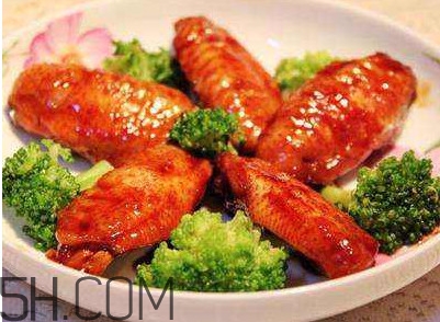 可樂(lè)雞翅用什么可樂(lè)？可樂(lè)雞翅的來(lái)歷是什么