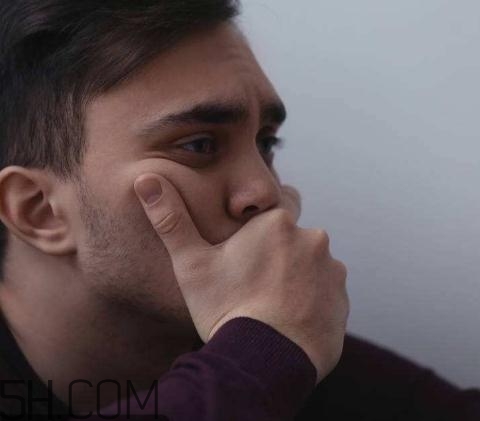 無精癥射出來什么癥狀？無精癥射出來什么顏色？