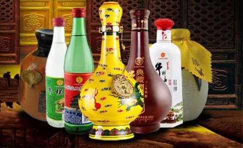 牛欄山二鍋頭是勾兌的嗎？百年牛欄山52度價格