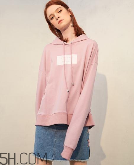 闊色衣服質(zhì)量好嗎？闊色有實體店嗎？