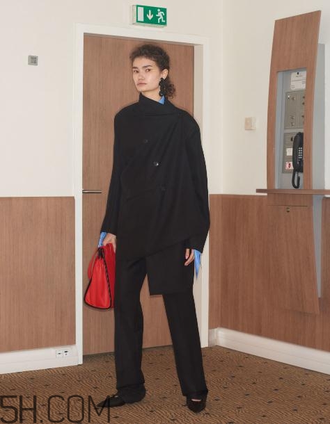 balenciaga巴黎世家2018度假系列怎么樣_好看嗎？