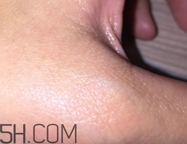 娜貝爾眼霜效果怎么樣？娜貝爾眼霜怎么用？