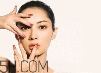 遮瑕沒(méi)效果是怎么回事？遮瑕膏使用步驟