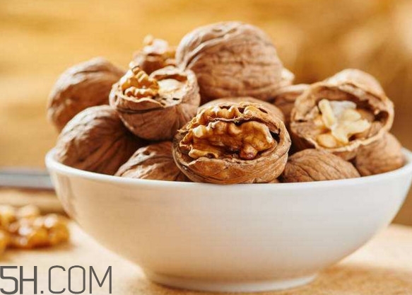 支氣管炎吃什么食物好？急性支氣管炎的癥狀