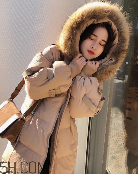 羽絨服毛領(lǐng)怎么清洗？羽絨服毛領(lǐng)怎么變蓬松？