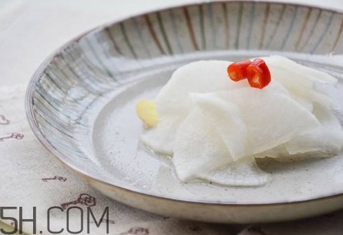 塑料瓶可以泡酸蘿卜嗎？泡蘿卜需要多少水和白醋