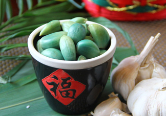 臘八蒜夏天能做嗎？臘八蒜和糖醋蒜的區(qū)別