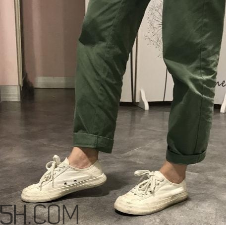 帆布鞋鞋底發(fā)黃怎么辦？帆布鞋鞋底怎么洗白？