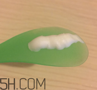 露得清綿密洗面奶怎么樣？露得清綿密洗面奶好用嗎？