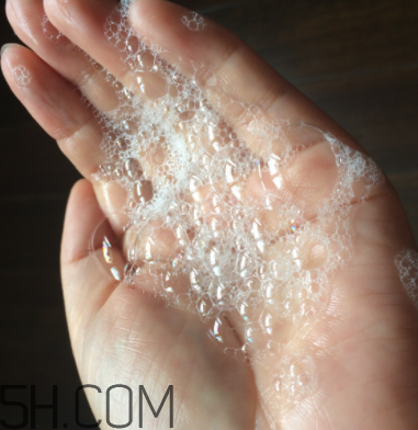 小蜜蜂寶寶洗發(fā)露怎么樣？小蜜蜂寶寶洗發(fā)露好用嗎？
