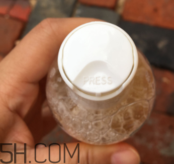 小蜜蜂寶寶洗發(fā)露怎么樣？小蜜蜂寶寶洗發(fā)露好用嗎？