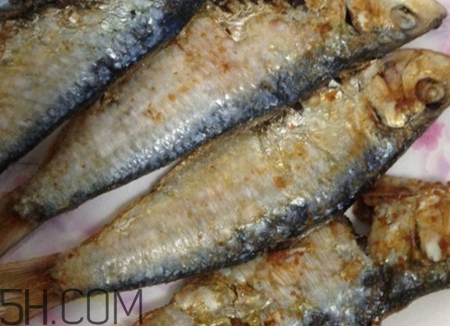 咸魚是不是海鮮？咸魚是不是咸水魚？