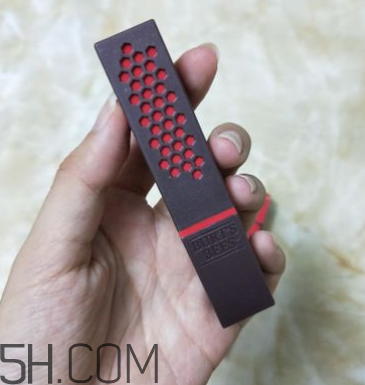 小蜜蜂口紅孕婦能用嗎？小蜜蜂口紅怎么樣？