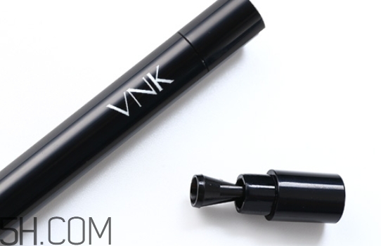 vnk眼線膠筆怎么用？vnk眼線筆使用方法