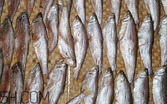 咸魚(yú)什么人不能吃？怎樣去除咸魚(yú)的咸