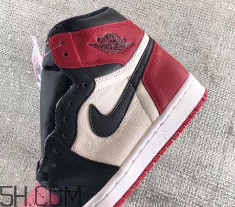 air jordan 1 hi bred toe扣碎黑腳趾發(fā)售時(shí)間_多少錢？