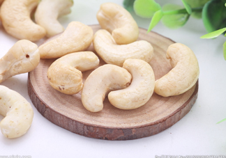 腰果是發(fā)物嗎？腰果有補(bǔ)腎的功效嗎