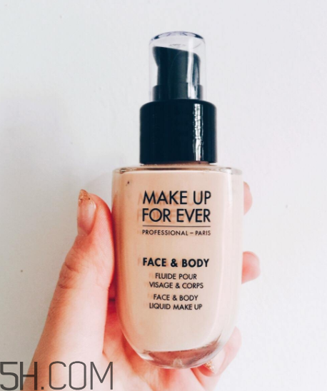 make up forever水粉霜好用嗎？make up forever水粉霜多少錢？