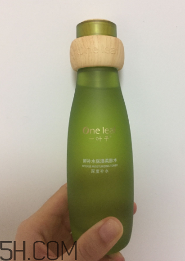 一葉子鮮補(bǔ)水柔膚水怎么樣？一葉子鮮補(bǔ)水柔膚水好用嗎？