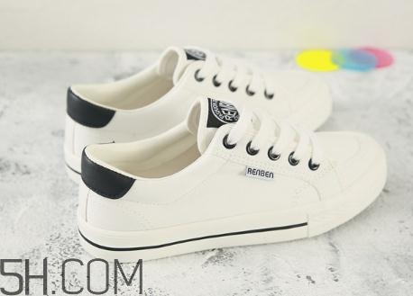 板鞋要買(mǎi)大一碼嗎？板鞋會(huì)越穿越大嗎？