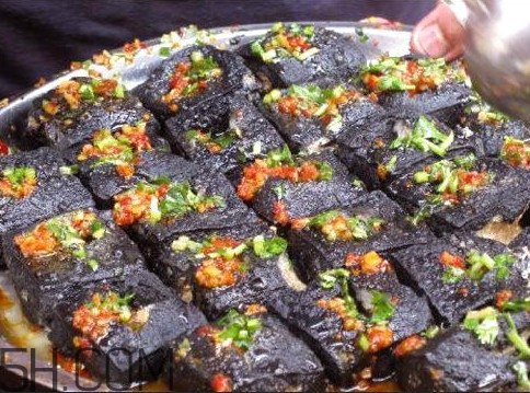 臭豆腐怎么炸才脆？臭豆腐怎么變黑的