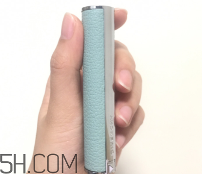 紀(jì)梵希小綠皮色號(hào)試色 紀(jì)梵希小羊皮哪個(gè)色號(hào)值得買(mǎi)