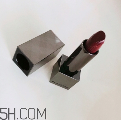 burberry97口紅多少錢？burberry巴寶莉97號牛血色專柜價