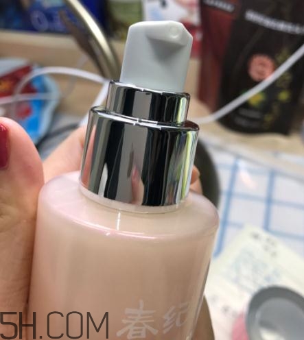 春紀新彈力嬌嫩菁華乳好用嗎？春紀新彈力嬌嫩菁華乳評測