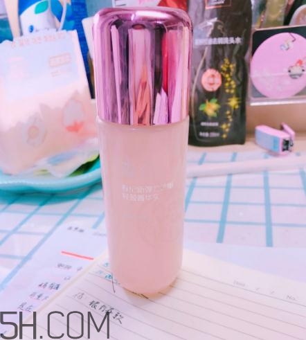 春紀新彈力嬌嫩菁華乳好用嗎？春紀新彈力嬌嫩菁華乳評測