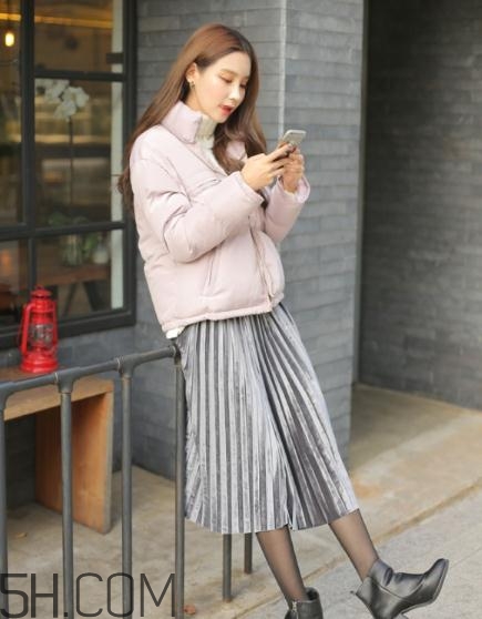 粉色棉服怎么搭配？粉色棉衣搭配圖片