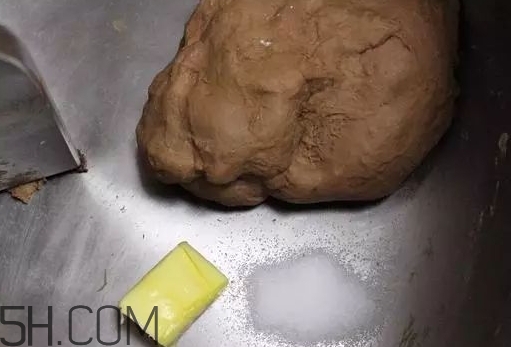 巧克力臟臟包怎么做？巧克力臟臟包的做法