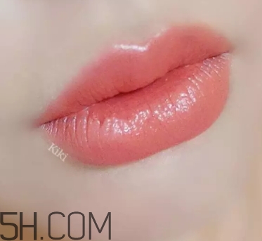 奶油杏是什么顏色？奶油杏色口紅試色