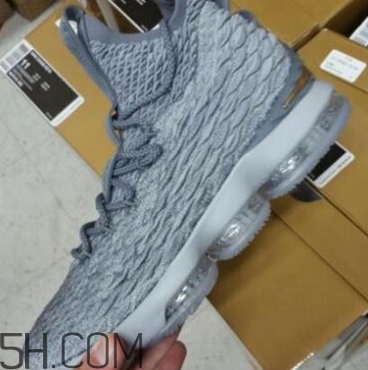 nike lebron 15 city edition發(fā)售時(shí)間_多少錢？