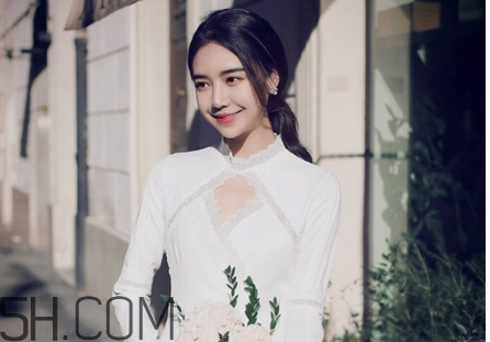 口紅到底應(yīng)該怎么涂？吻唇妝具體畫法