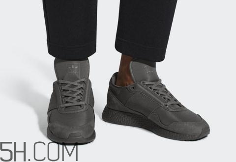 daniel arsham與adidas new york聯(lián)名在哪買_多少錢？