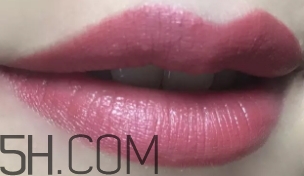 mac brick o la老氣嗎？mac brick o la適合黃皮嗎？