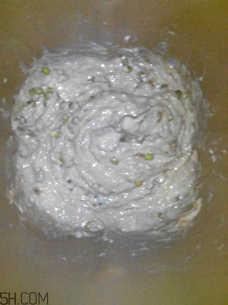 綠豆糕和香蕉能一起吃嗎？吃了綠豆糕還能吃香蕉嗎？