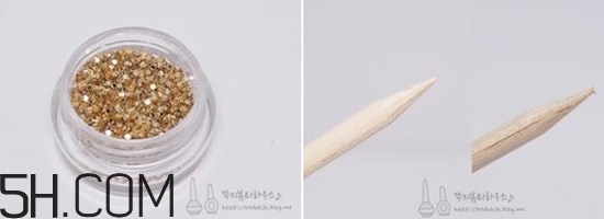 什么牌子指甲油好用？2018清新美甲圖片最新款