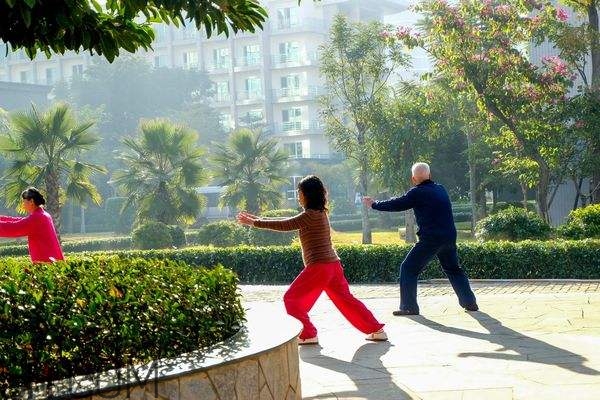 冬季應(yīng)該怎么晨練？冬季晨練的注意事項(xiàng)有哪些？