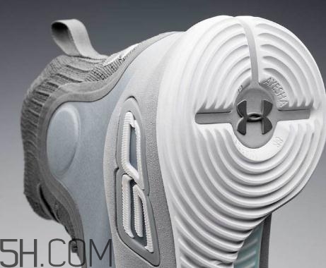 under armour curry 4 more buckets發(fā)售時(shí)間_多少錢？