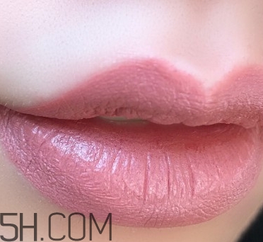 mac velvet teddy質(zhì)地干嗎？mac velvet teddy適合黃皮嗎