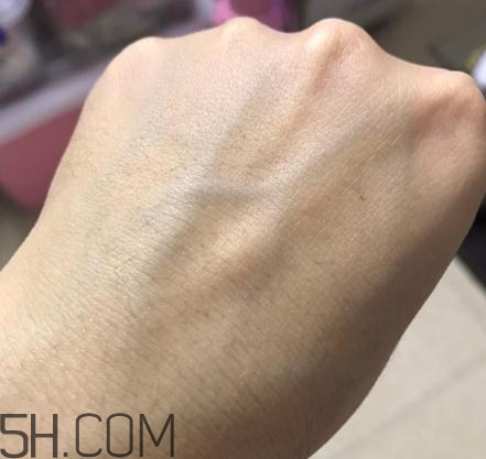 春紀(jì)咖啡醒膚緊致乳好用嗎？春紀(jì)咖啡醒膚緊致乳評(píng)測(cè)