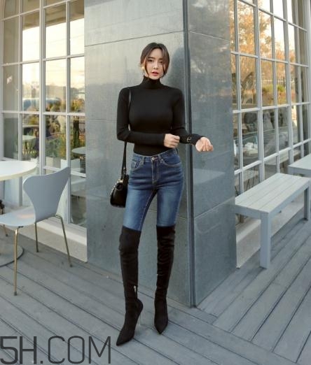 冬天穿牛仔褲配什么鞋子？冬天牛仔褲搭配鞋子圖片