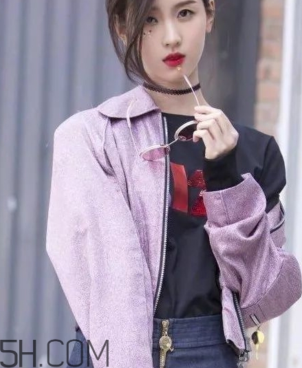 紫外光色衣服怎么搭配？紫外光色衣服搭配什么顏色