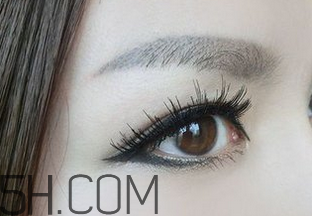 怎么紋美瞳線好看？紋美瞳線的危害