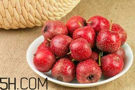 吃山楂對(duì)健康有什么好處？糖尿病人可以吃山楂嗎？