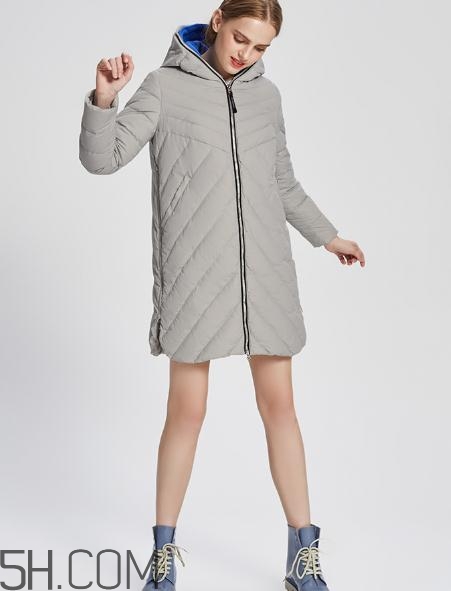 艾萊依羽絨服有折扣嗎？艾萊依羽絨服廠家在哪？