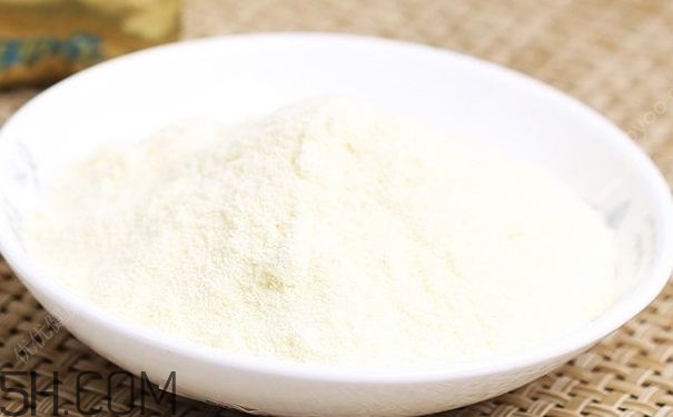 成人為什么也要喝奶粉？成人喝奶粉的好處有哪些？
