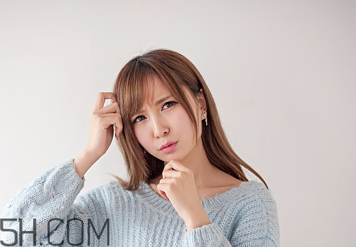 婦炎潔可以男人用嗎？婦炎潔可以去頭皮屑嗎？