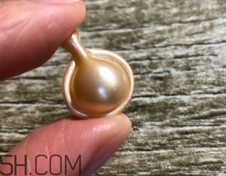 雅頓金膠適合什么膚質(zhì)？雅頓金膠適合油皮和混油皮嗎？